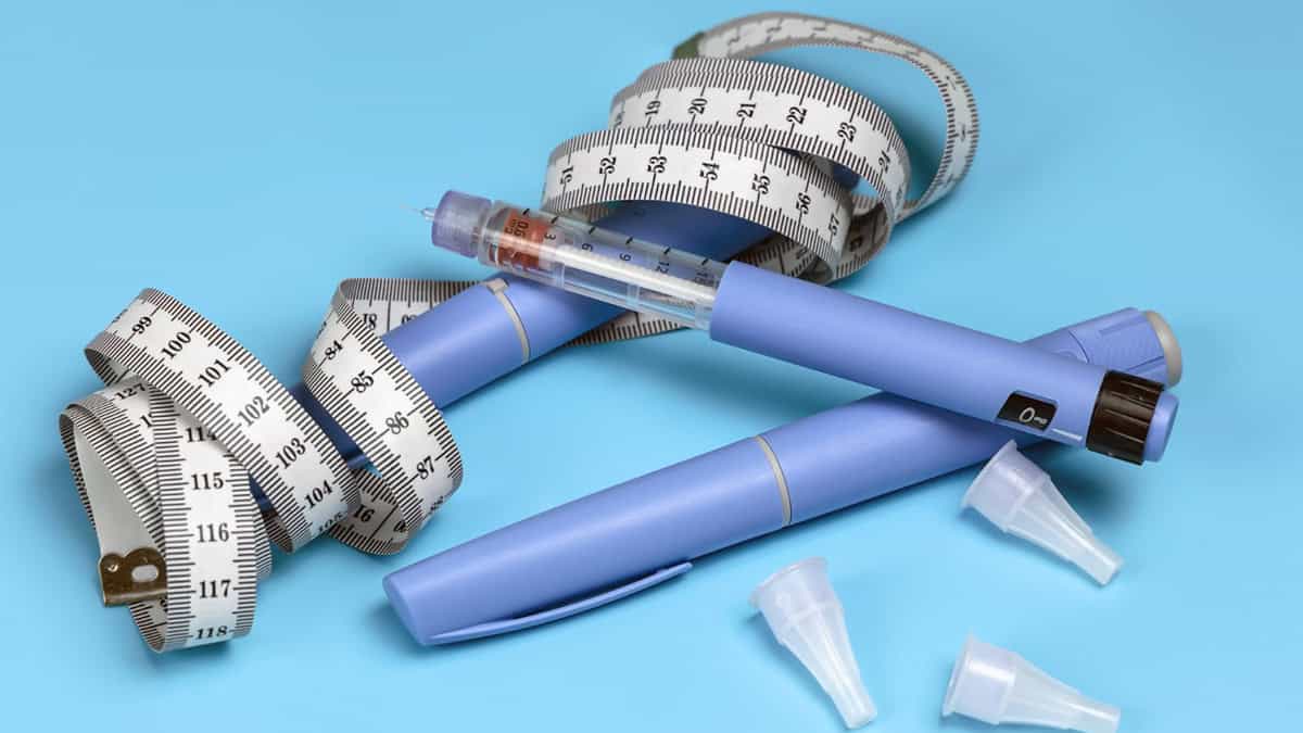 Insulin pens and measuring tape