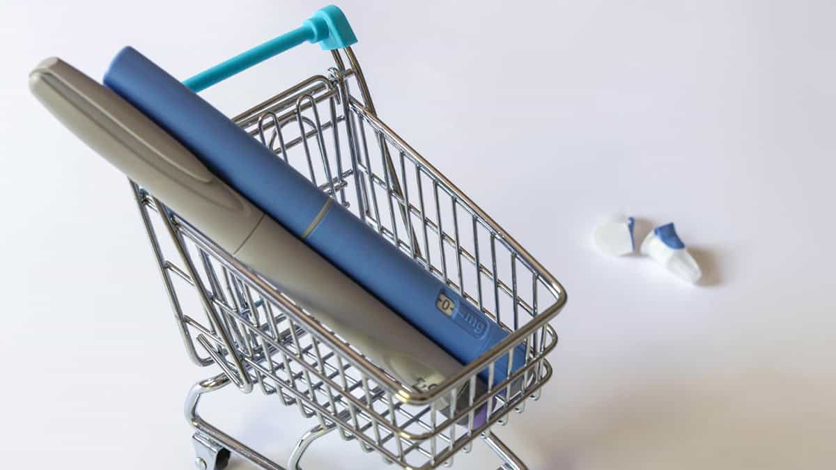 Shopping cart with insulin pens inside